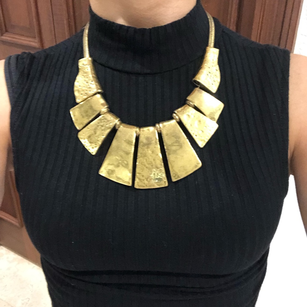 Stunning gold statement necklace